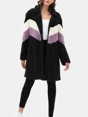 Love Tree Chevron Color Block Teddy Bear Faux Fur Coat Size Medium NWT